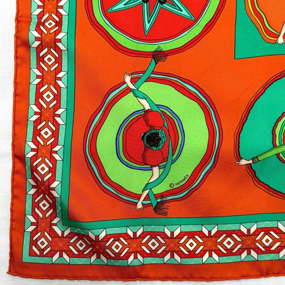 Hermès “Belle du Mexique” 90 cm Silk Scarf - Pristine with Hermes Box Circa 2007 - Picture 4 of 9